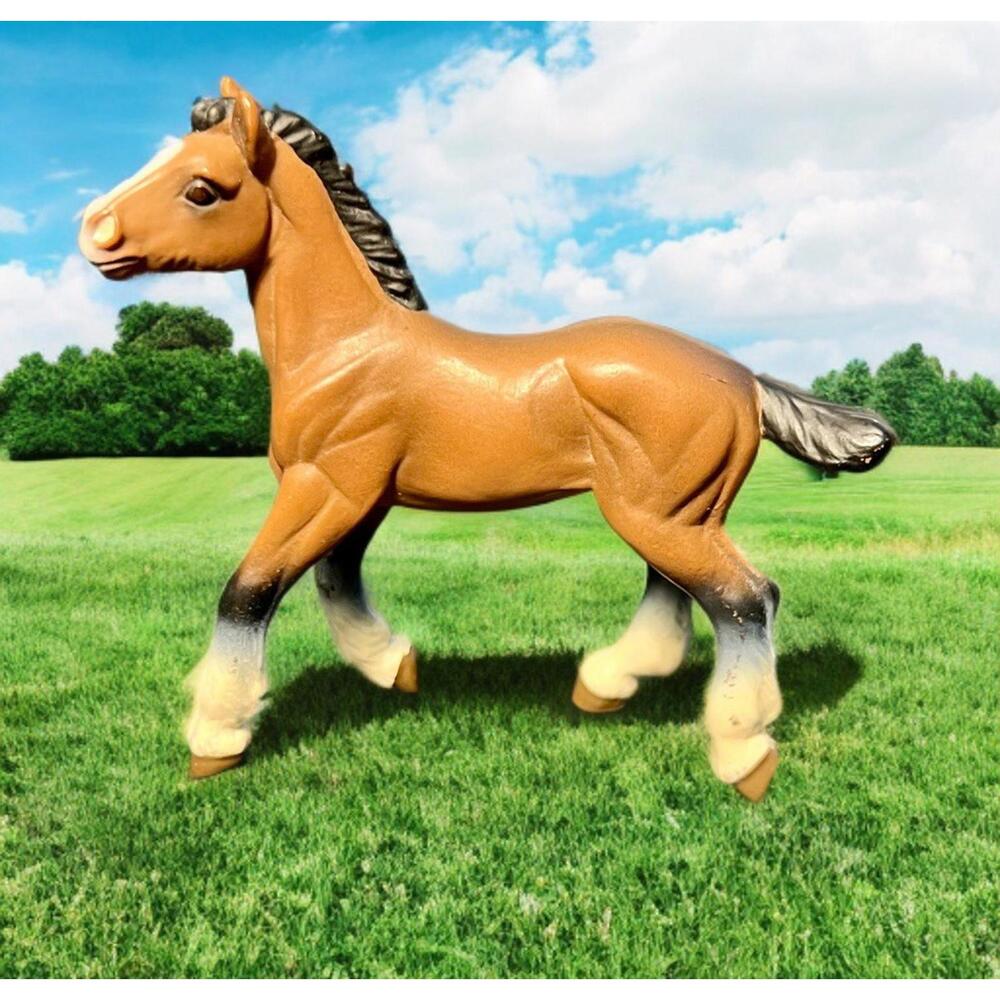 Safari LTD 2004 Bay Clandesdale Colt Mini